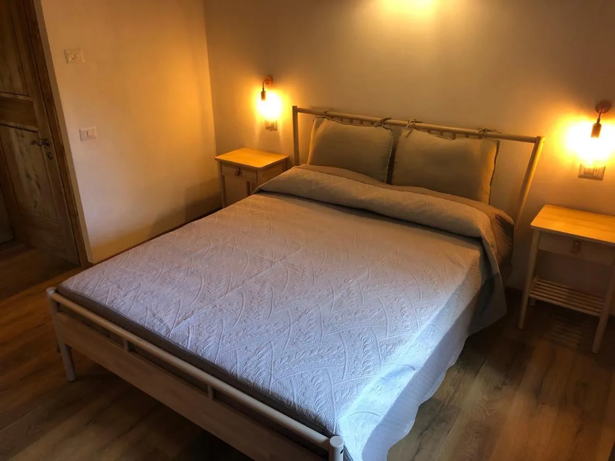 ベッド・アンド・ブレックファスト B&B Chalet アベトーネ イタリア